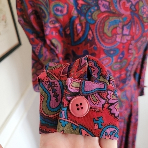 Vintage 70s Burgundy Paisley Button Front Long Sleeve Pleated Shirt Dress Size 4 - Picture 10 of 16